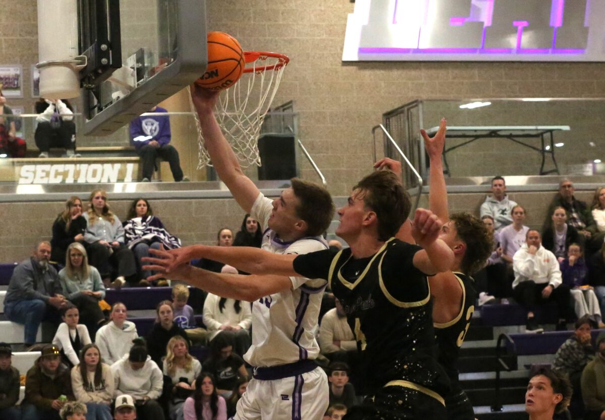 Pioneers set the pace: Lehi dominates for all 32 minutes in a resounding 97-67 win over Lone Peak